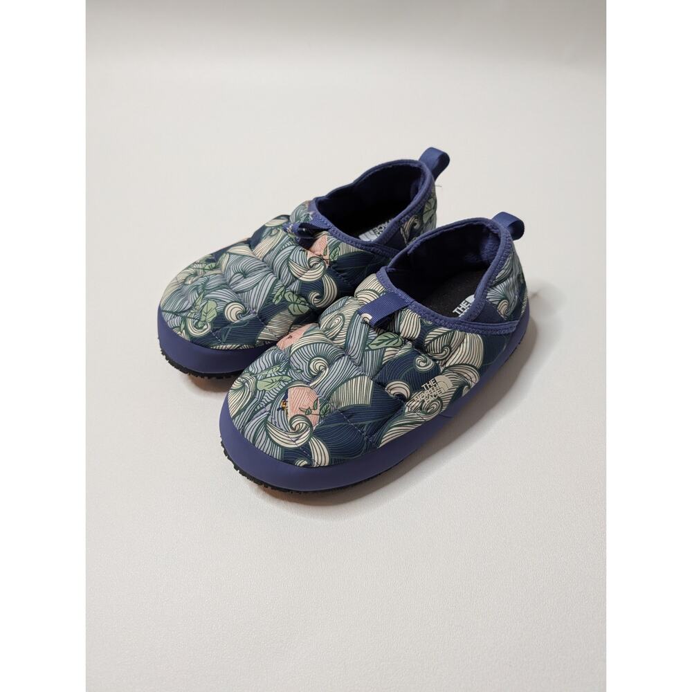 The North Face Womens ThermoBall Traction Slip On Size 6 Blue Quilted Mule Shoe